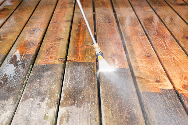 Best Commercial Building Pressure Washing  in Brookmont, MD